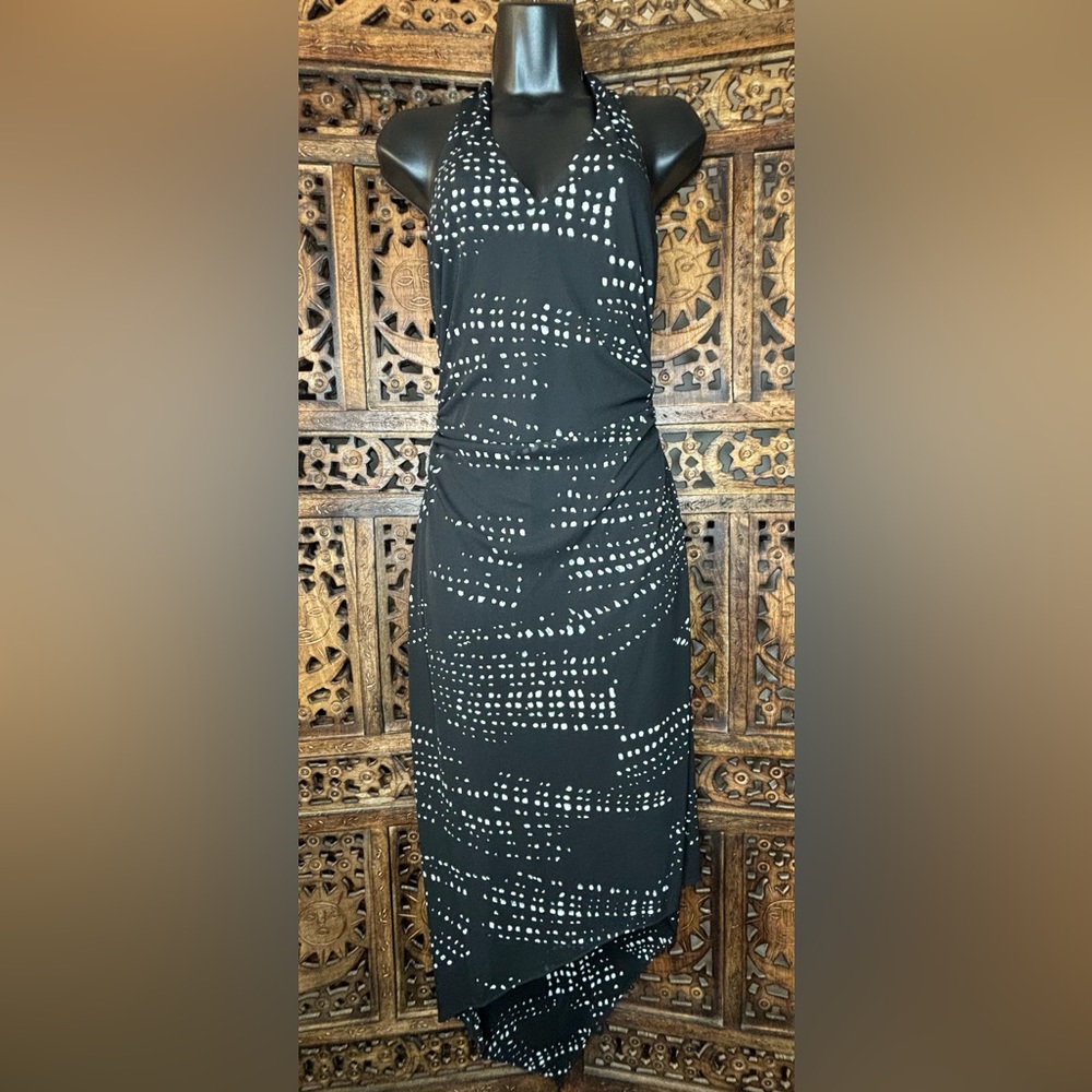David Meister Halter Dress Size 8 Asymmetrical Hem Ruched Lined Black White